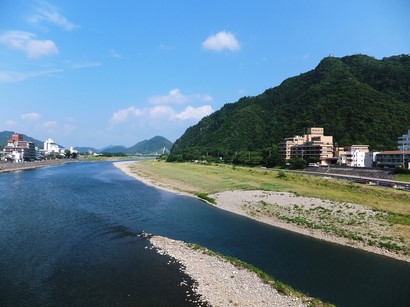 140729ぎふ歩き⑫、長良川（長良橋から） (コピー).JPG